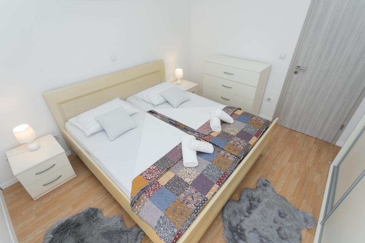 Bloom Apartment Split Eksteriør bilde
