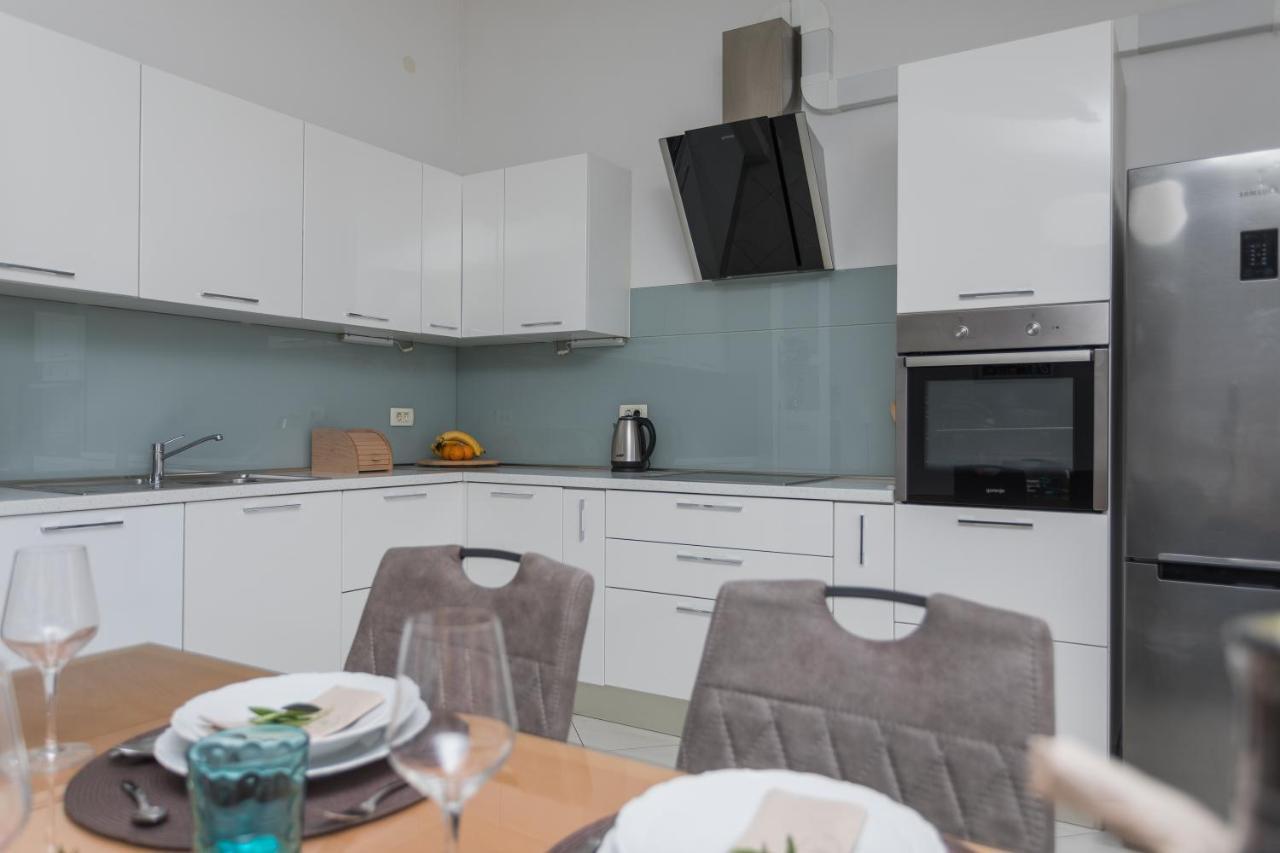 Bloom Apartment Split Eksteriør bilde